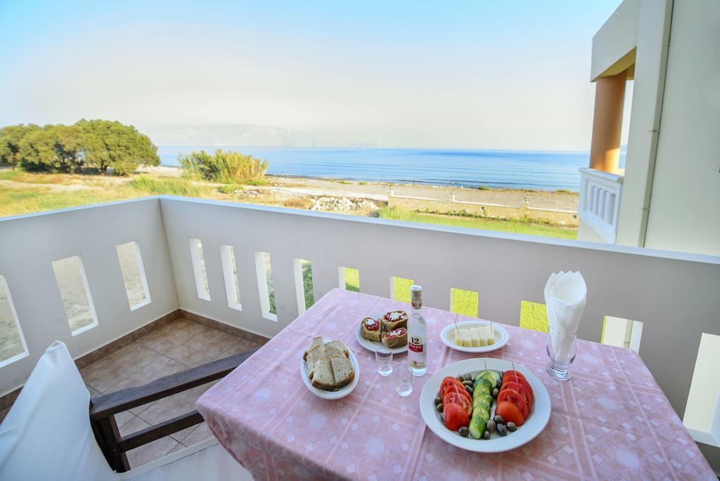 Niriides Apartments Kissamos Exterior photo