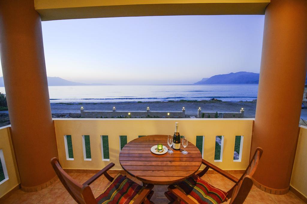 Niriides Apartments Kissamos Exterior photo