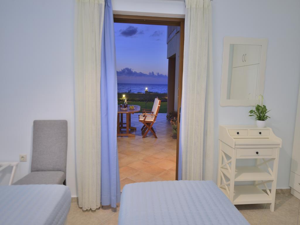 Niriides Apartments Kissamos Exterior photo