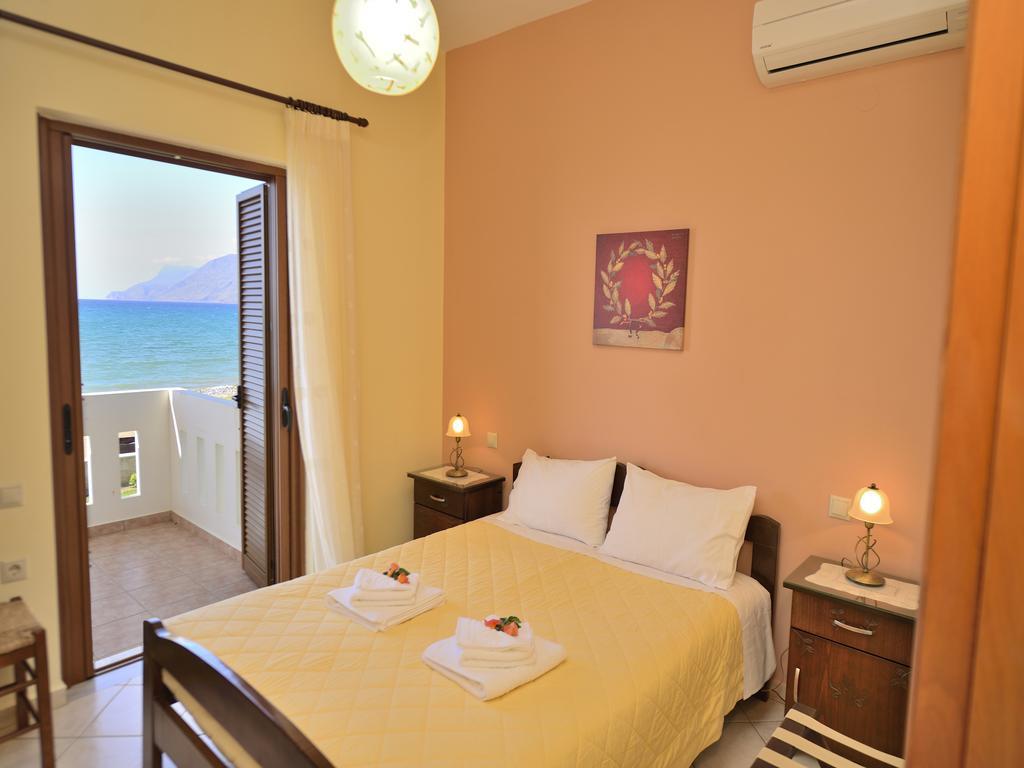 Niriides Apartments Kissamos Exterior photo